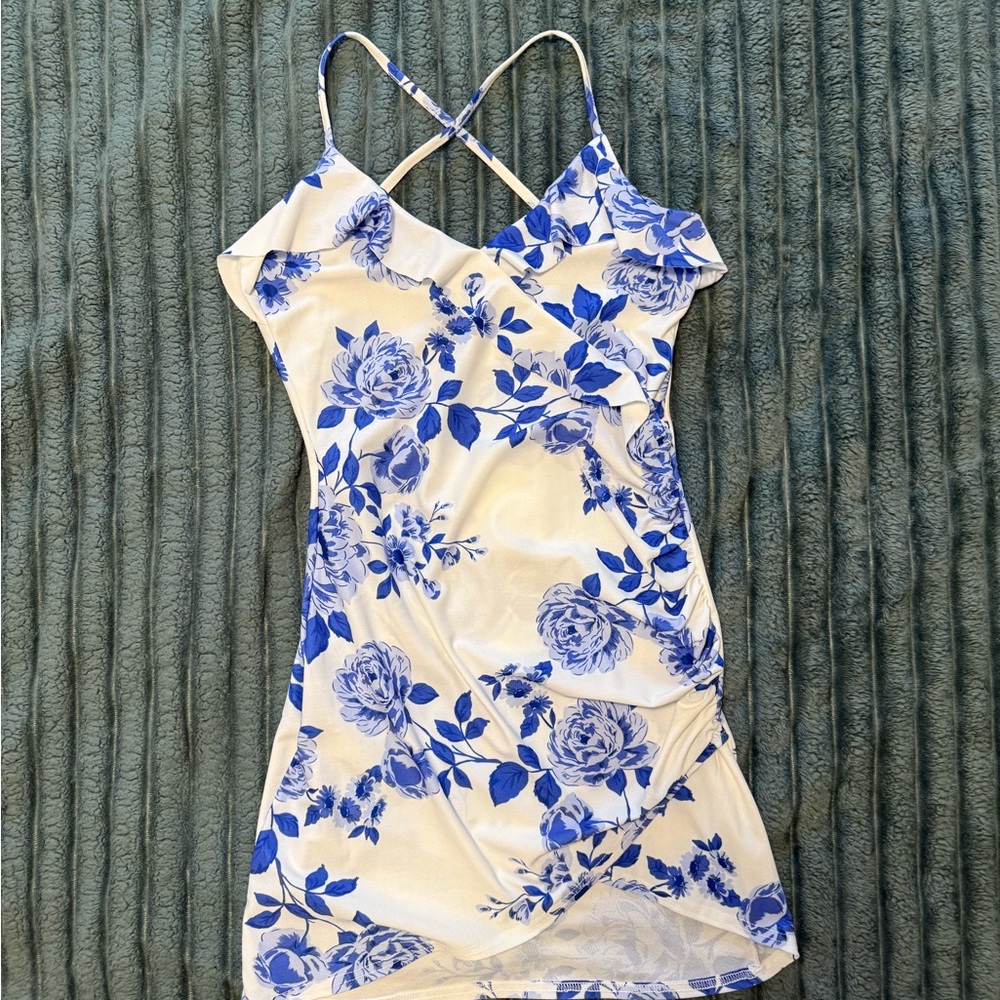 Missguided Blue Floral Dress